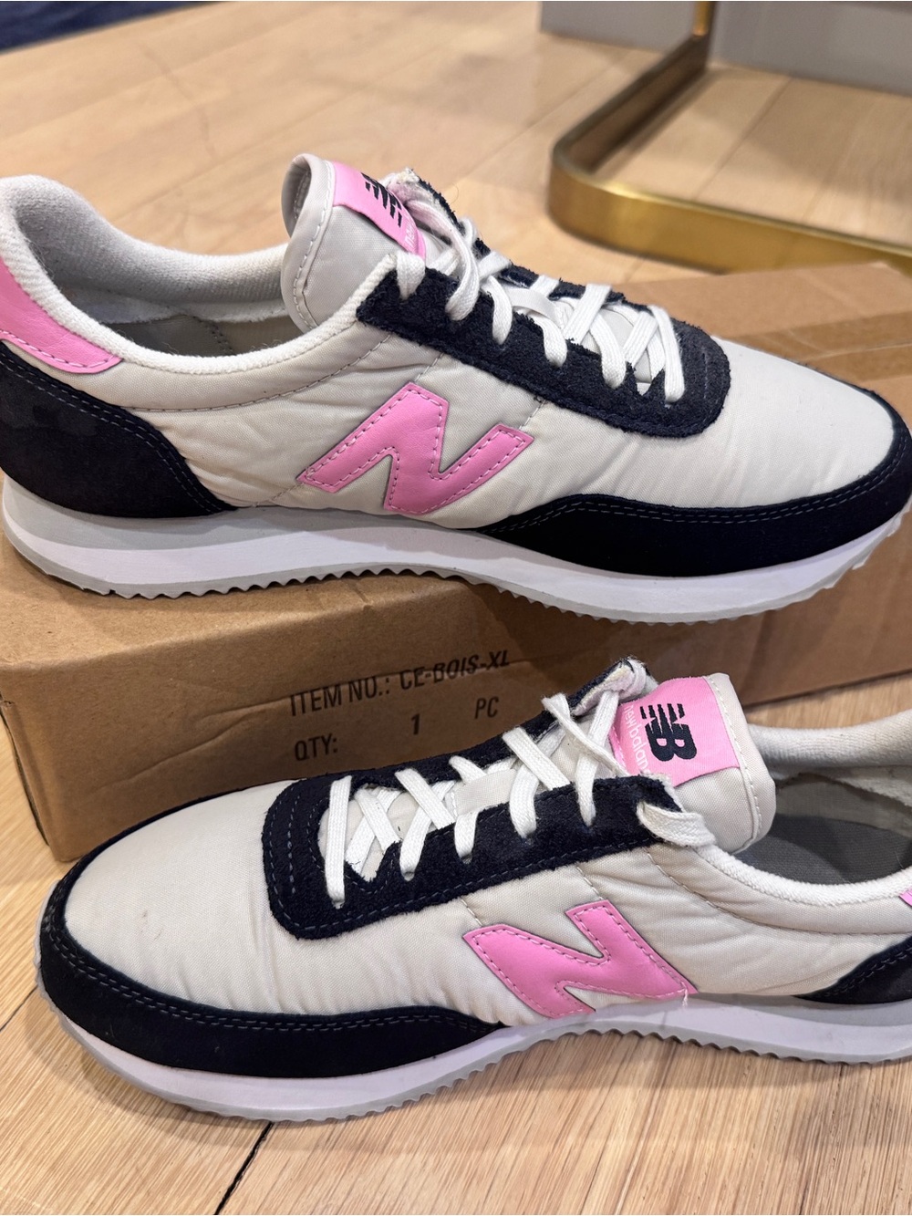 New Balance 720 Sneakers Women’s 8.5 EU 40